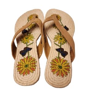Floral and Butterfly Espadrille Thong Sandals  Size 7 NWOT